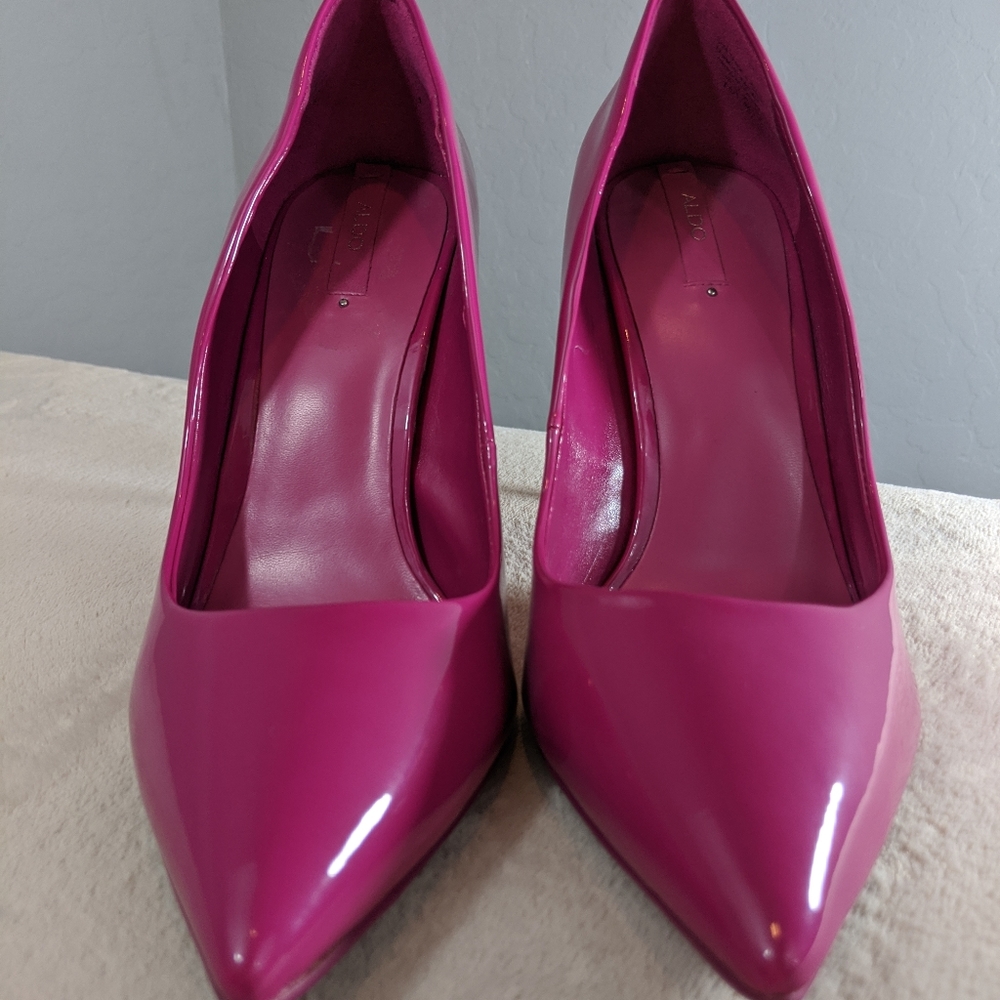 Aldo Stessy Fuschia Heels 7.5